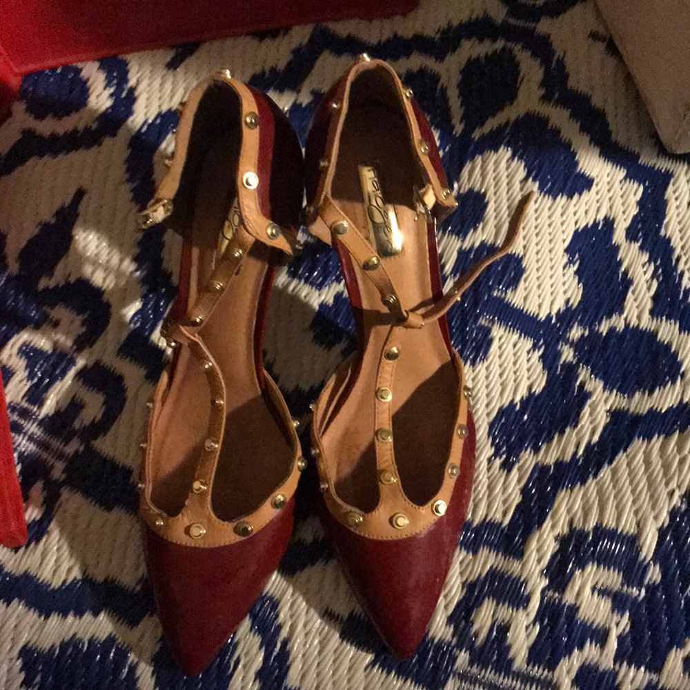 Halogen red pump and w/  gold bling, also black